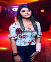 A Few Holiday Days in Chennai Suit Achu as Independent Call Girl